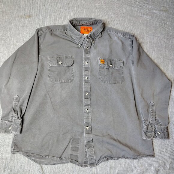 Wrangler Other - Wrangler FR Shirt Mens Size XL Gray Riggs Workwear Fire Resistant Button Down